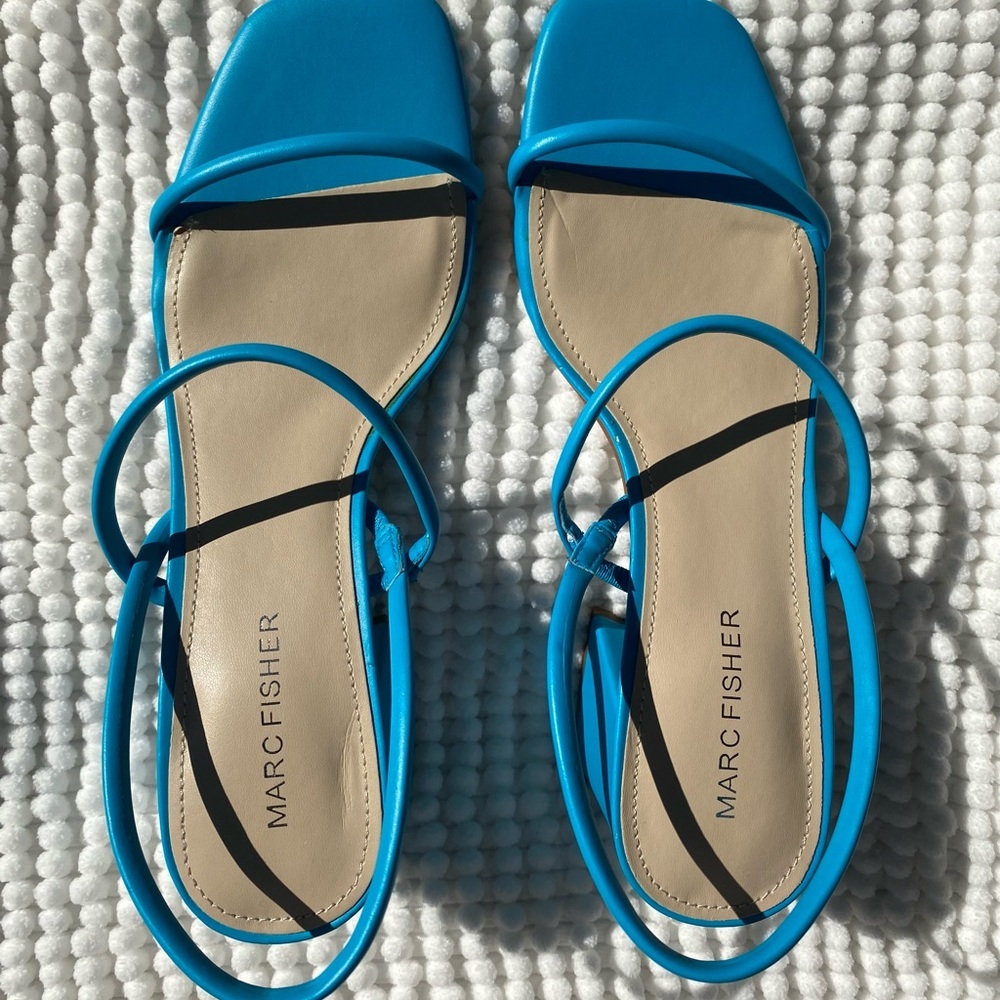 Marc Fisher Vibrant Blue Strappy Sandals - Picture 2 of 8